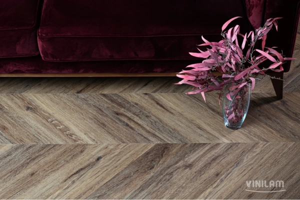 Кварцвиниловая плитка VINILAM PARQUET CHEVRON RI107516 Шеврон Лувр Glue